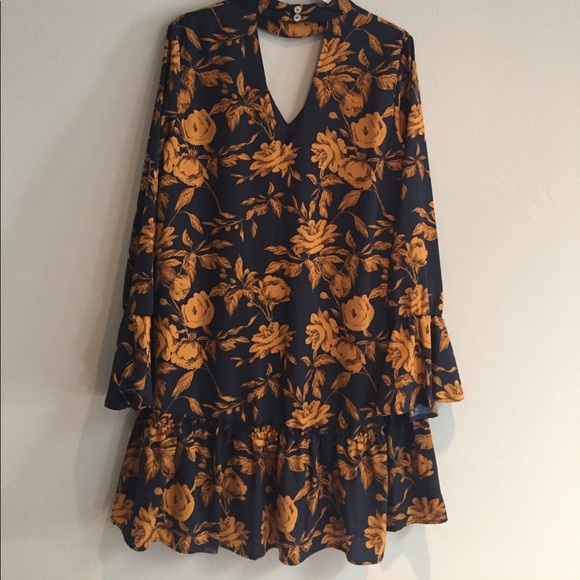 LAST 1: Keyhole Navy and Mustard Floral Dress - Picture 6 of 7