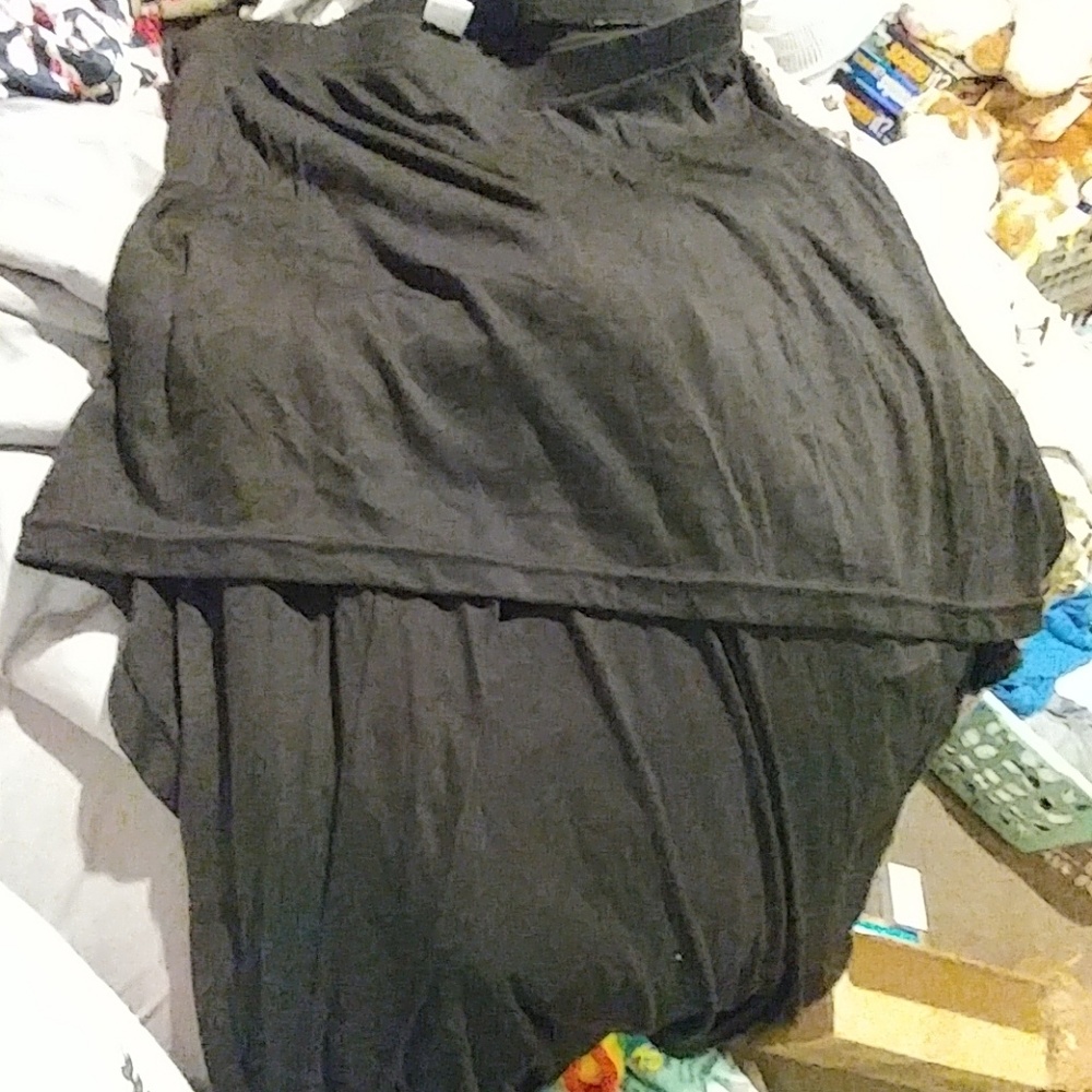 SOLD**Magid plus size legging w/attached high low