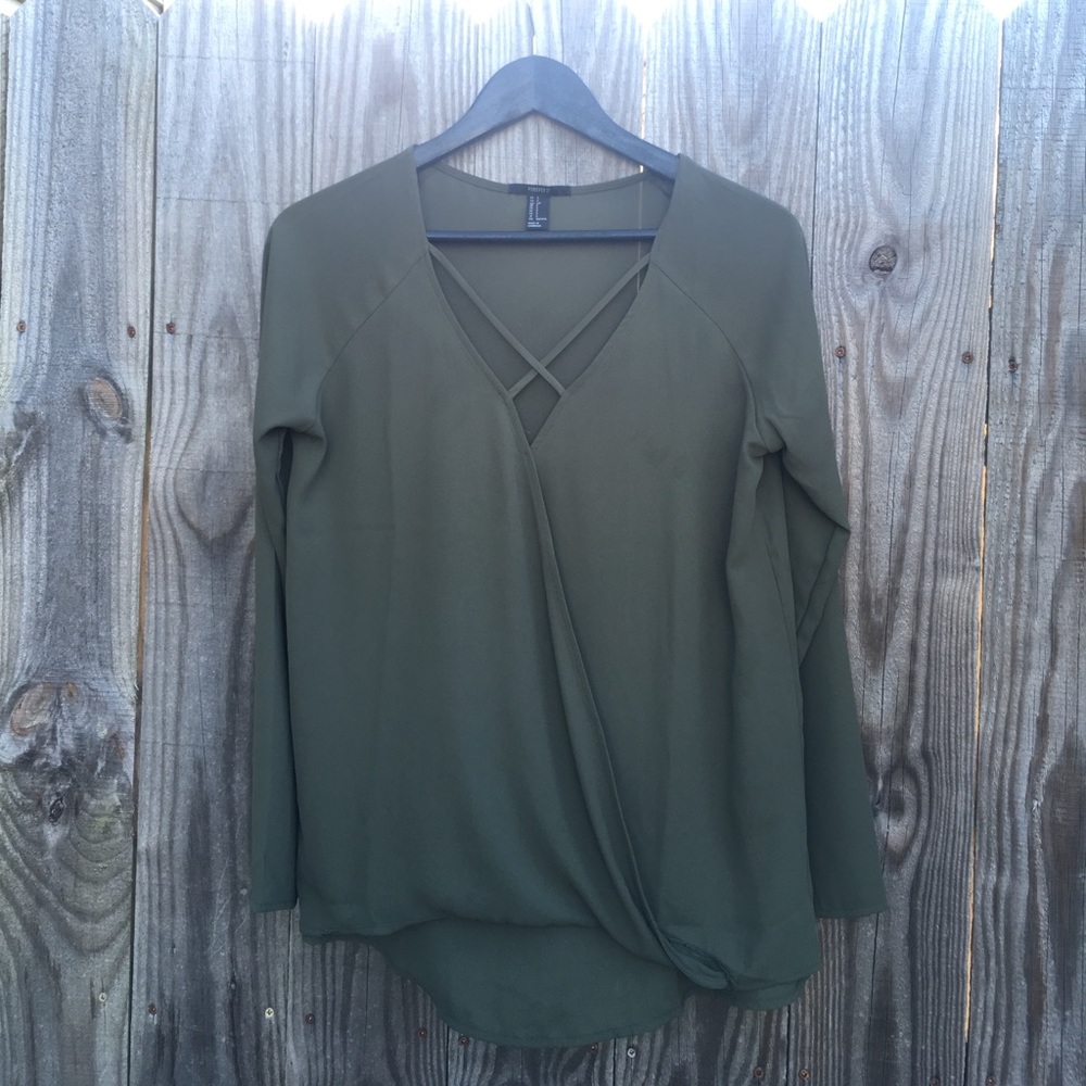 Forever 21 Surplice top