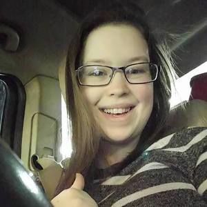 Meet your Posher, Cassie