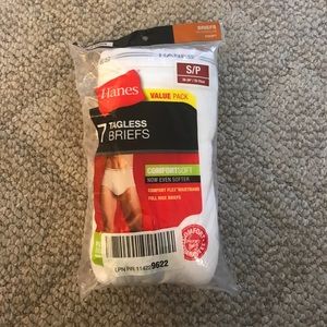 Hanes size small cotton briefs-new