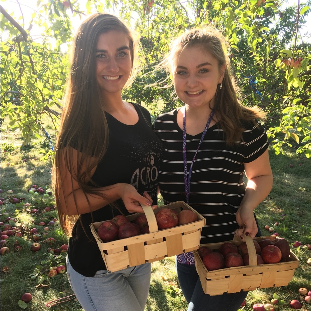 Meet your Posher, Emma