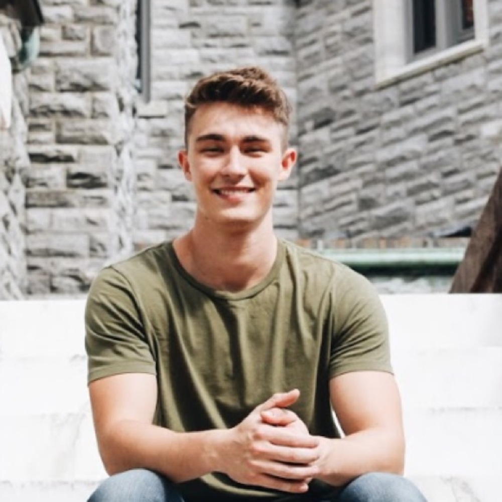 Meet your Posher, Ian