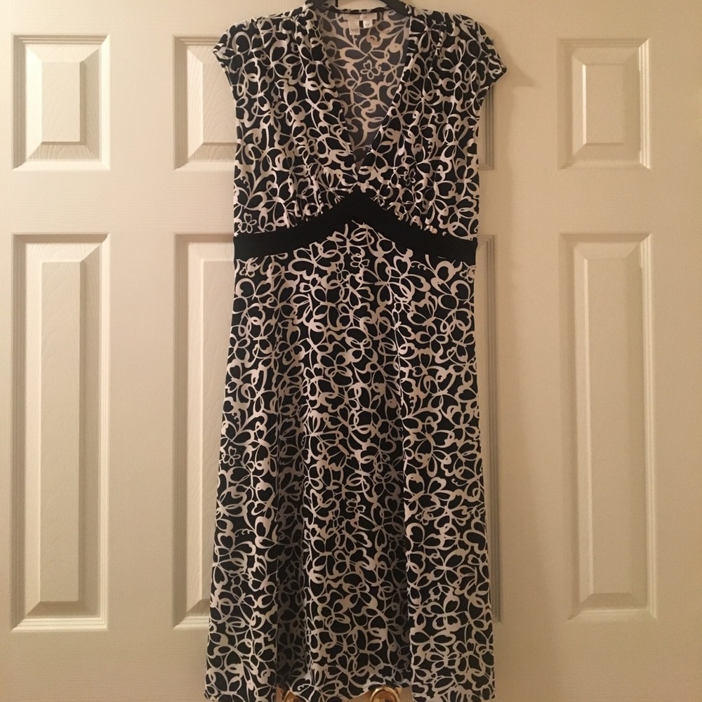 Cute Black and White Dress