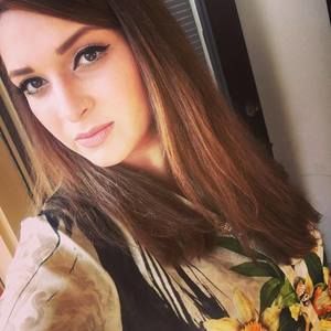 Meet your Posher, Anum