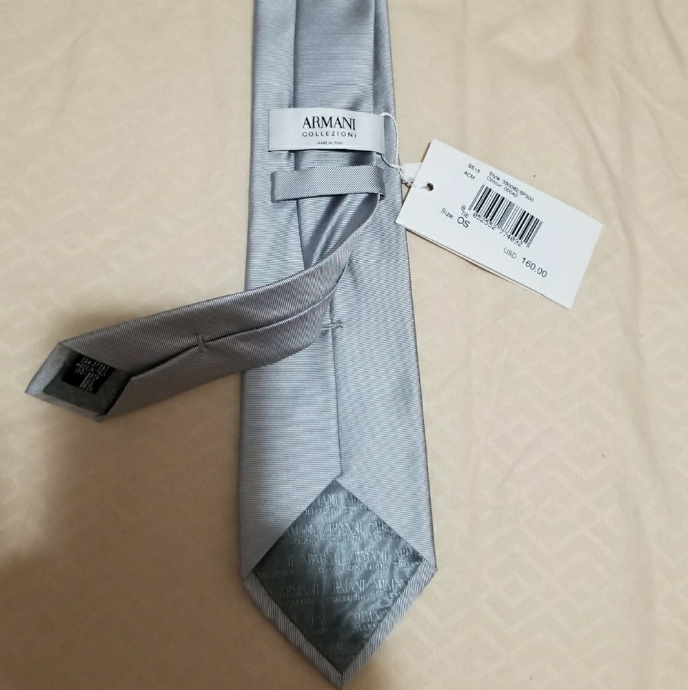 NWT Armani Collezioni silver Tie