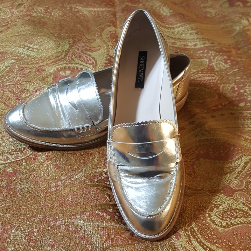 Shoemint Gold Loafers
