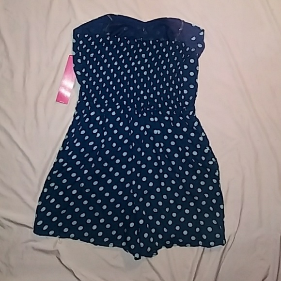 Stapless Shorts Jumper - Picture 5 of 7