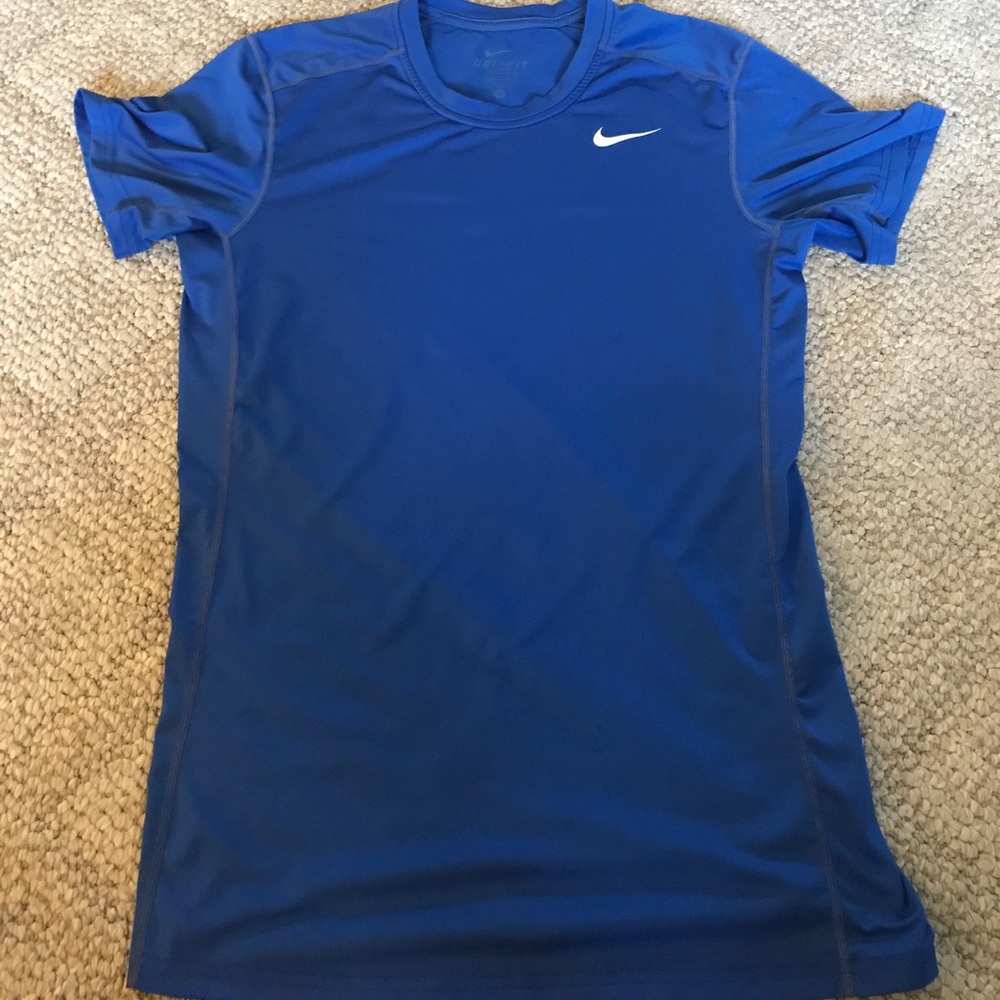 Nike Dri fit size small
