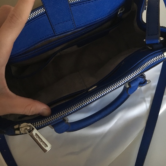 Royal blue MK bag - Picture 2 of 2