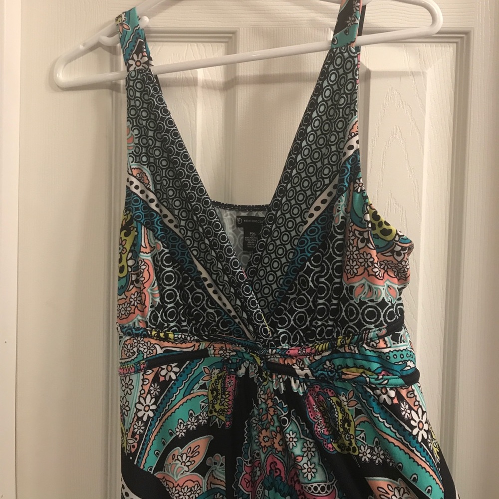 Dress - Picture 2 of 4
