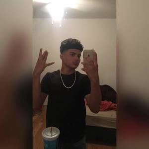 Meet your Posher, Chris