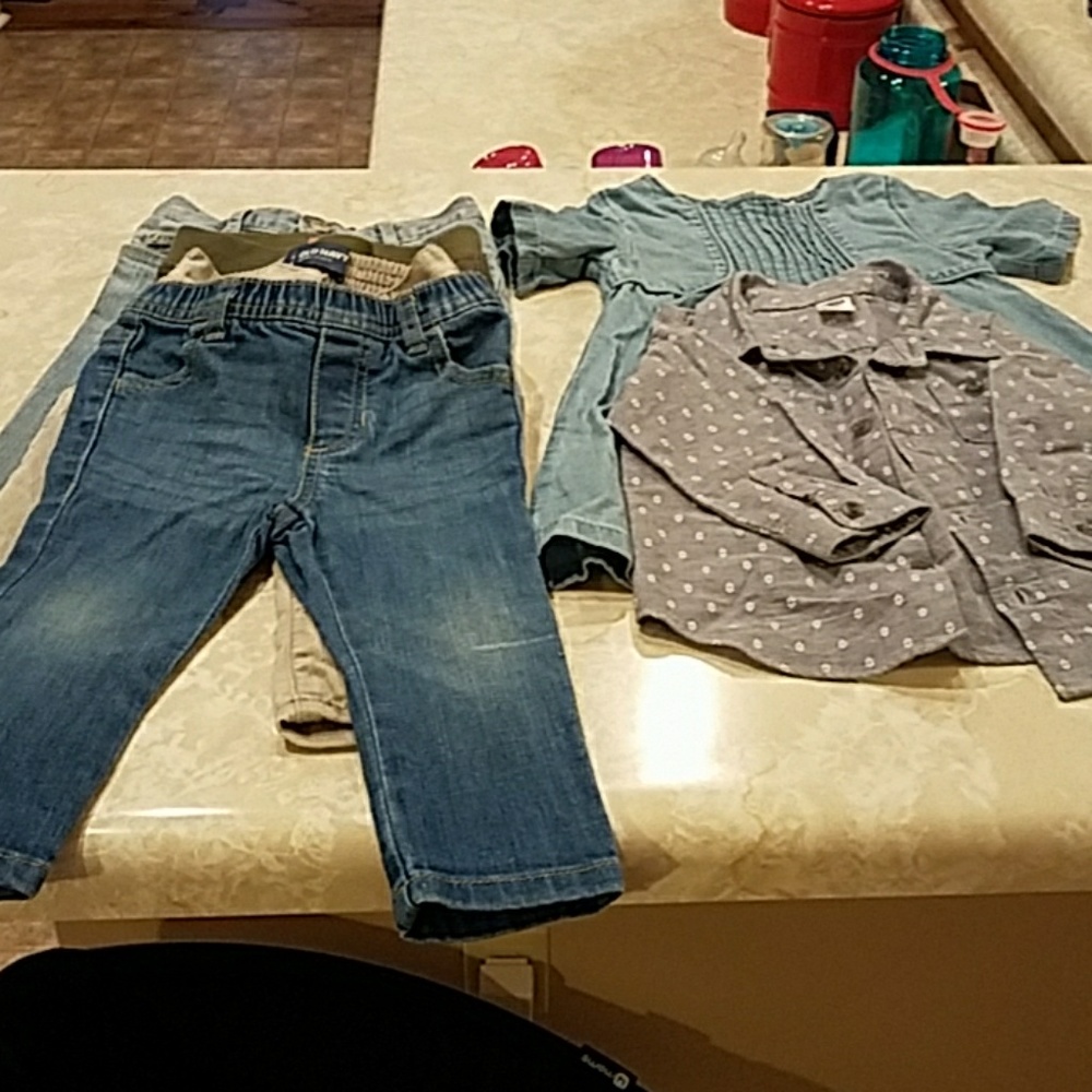 Old Navy Lot of infant clothes