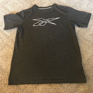 Reebok size 12/14 boys shirt - more like a 10/12
