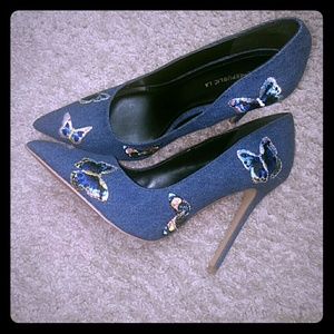 Blue denim heels with butterfly details