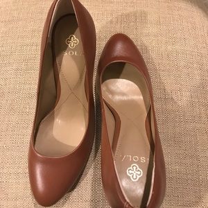 Brand new heals. 3”