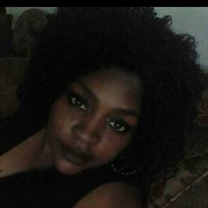 Meet your Posher, Tonia