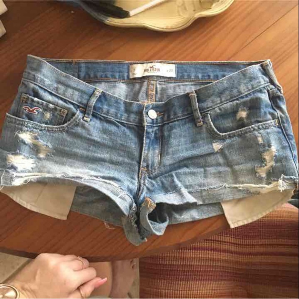 Hollister ripped shorts