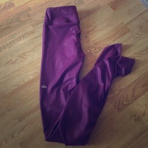 Glossy Jamberry Colored ALO Goddes Leggings