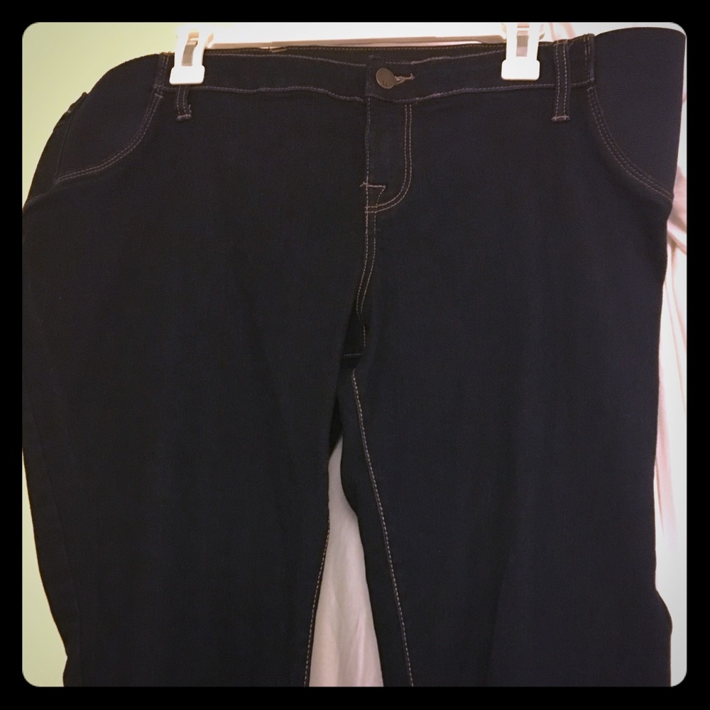 NWOT Liz Lange Maternity Jegging