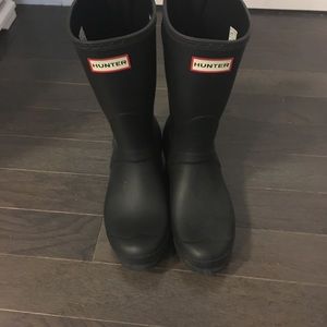 Short hunter boot