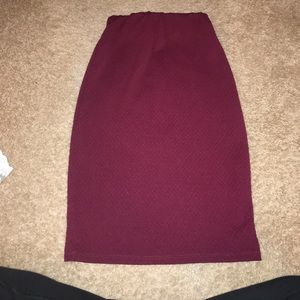 Maroon pencil skirt