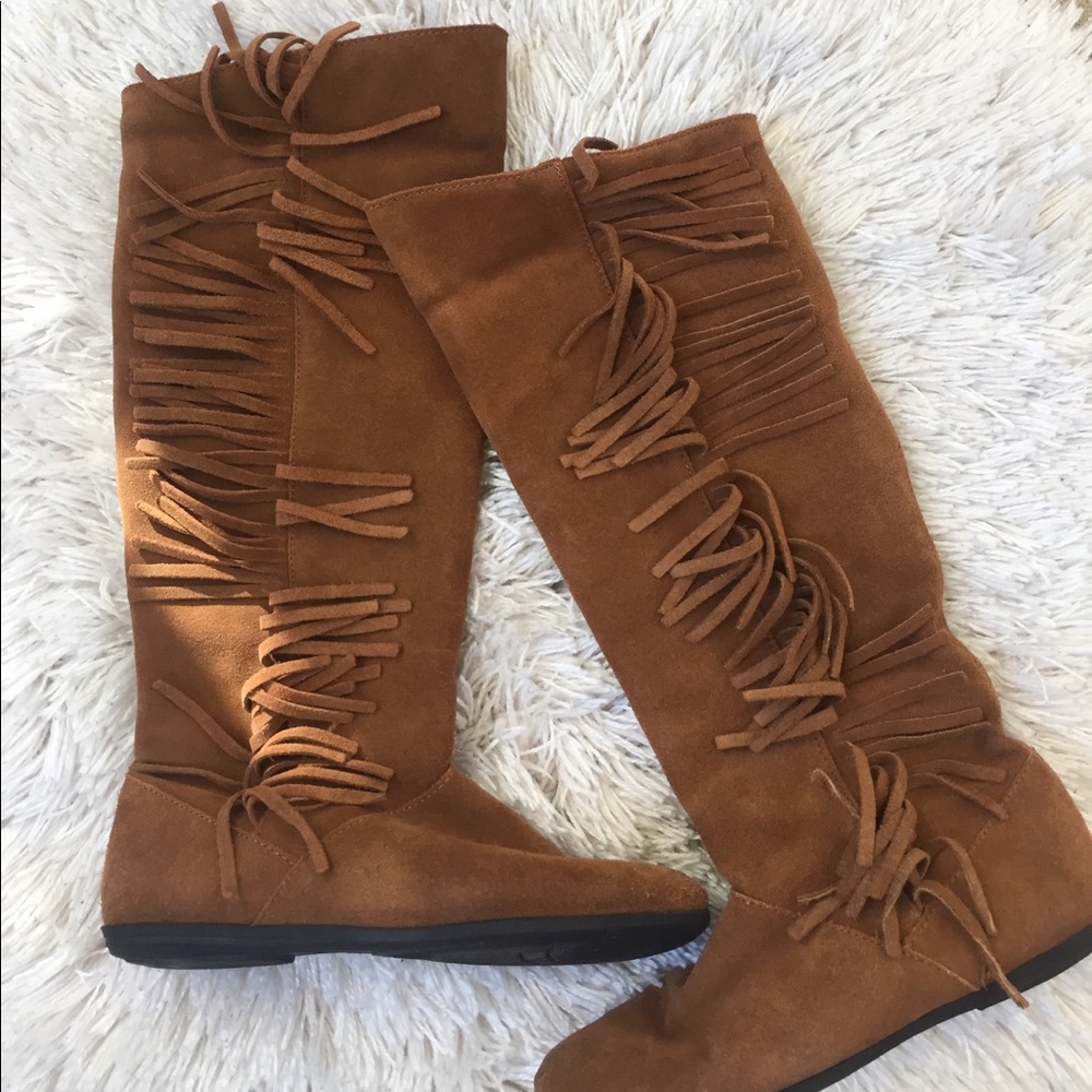 Xhilaration Suede British Tan Fringe Boots sz 5.5