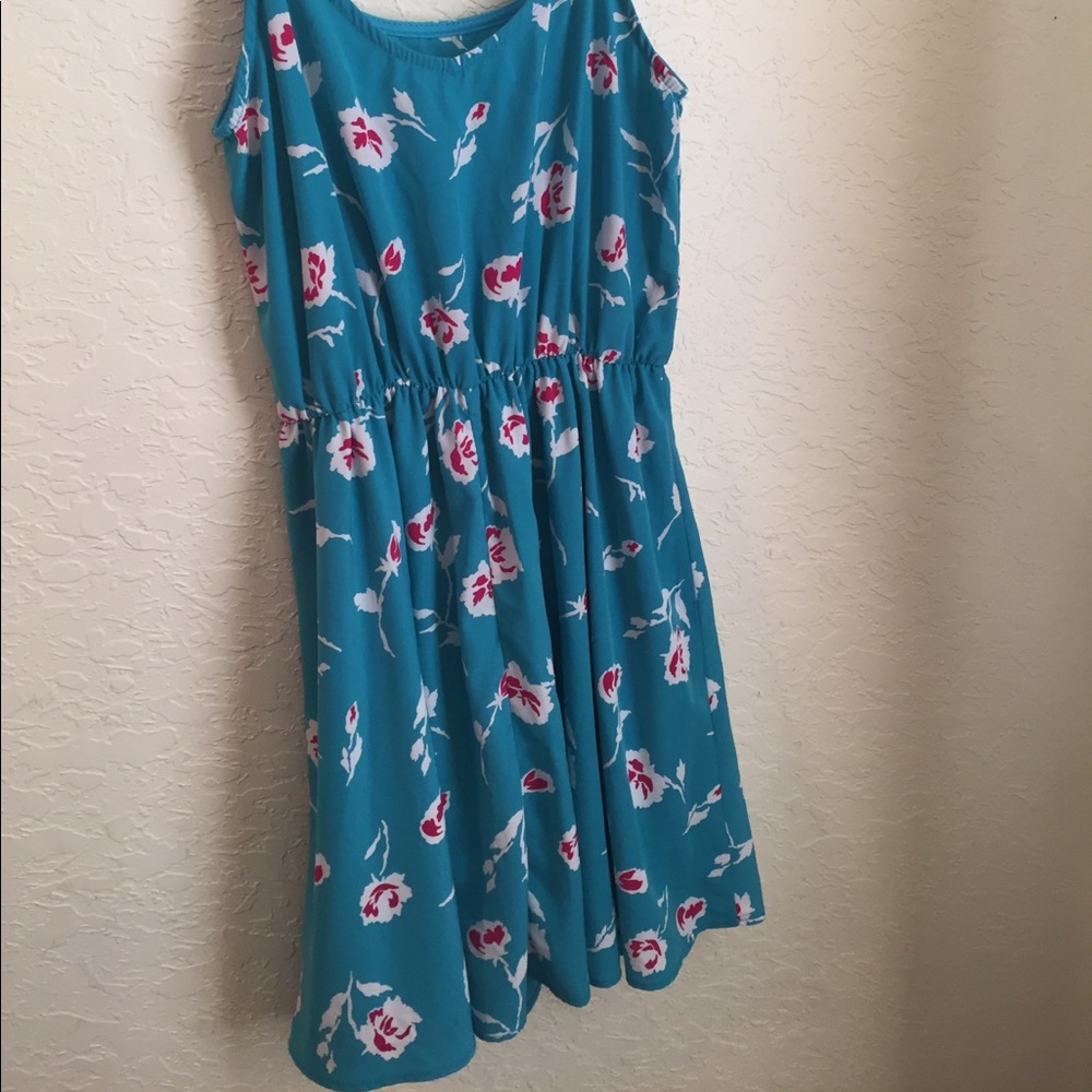 Cute floral dress from Stitch Fix!
