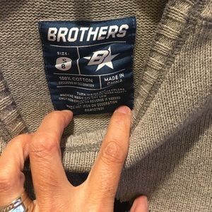 Brothers by Justice Shirts & Tops - Boys Brothers brand skull sweater Brothers by Justice Shirts & Tops - Boys Brothers brand skull sweater