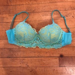 Josie Natori Blue Green Lace Contour Bra 32D