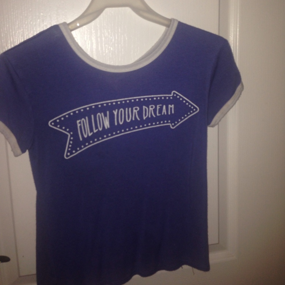 Blue crop top graphic tee