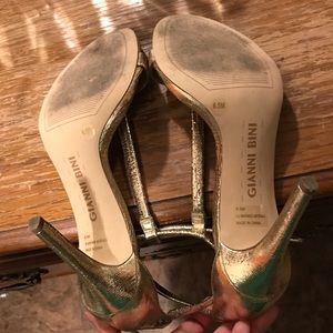 Gianni bini heels gold