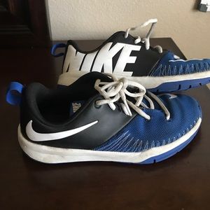 Super cute Nike shoes 🕺🏻