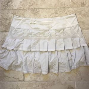Lululemon pacesetter skirt