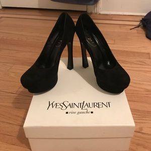 Yves Saint Laurent black suede pumps