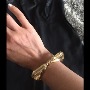 Rachel Leigh gold plated bow bracelet