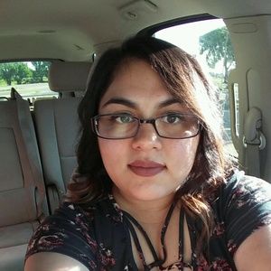 Meet your Posher, Angelica