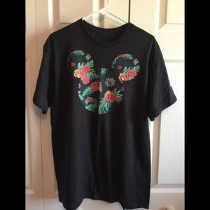 Disney Mickey Mouse shirt