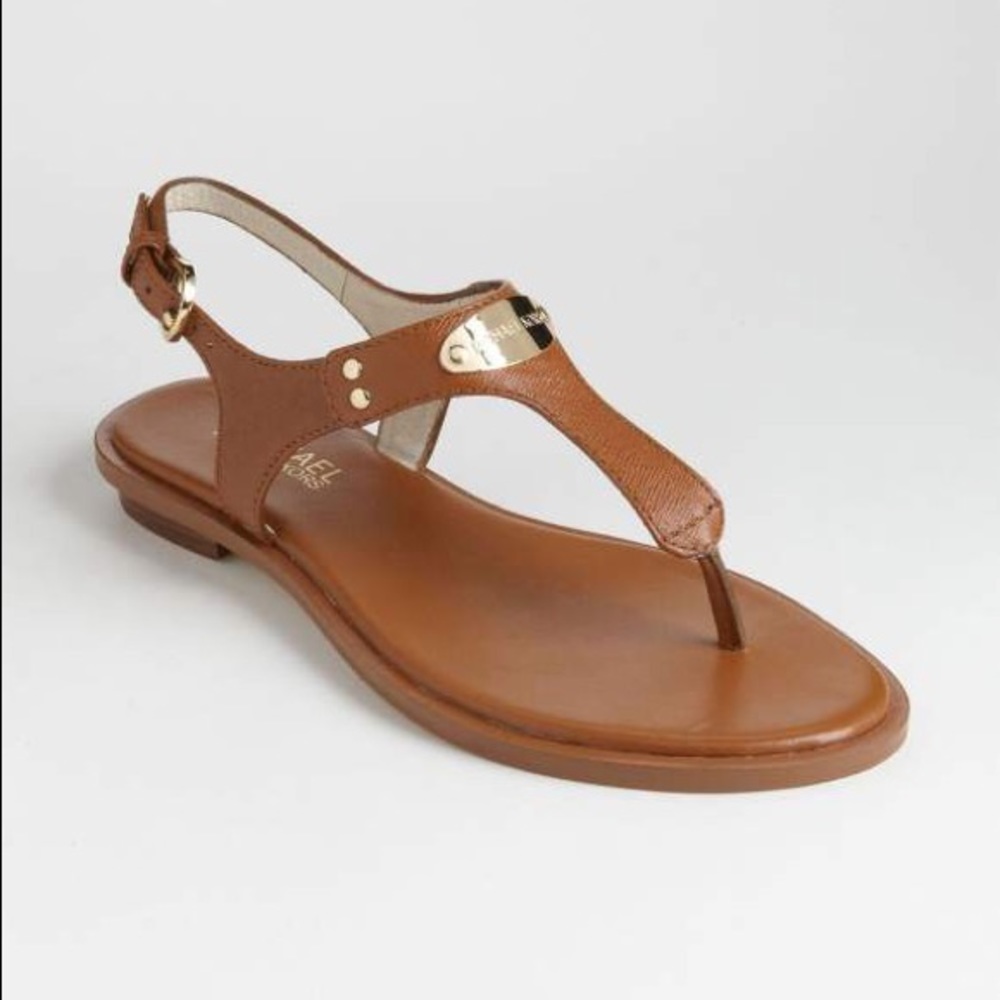 Thong sandals
