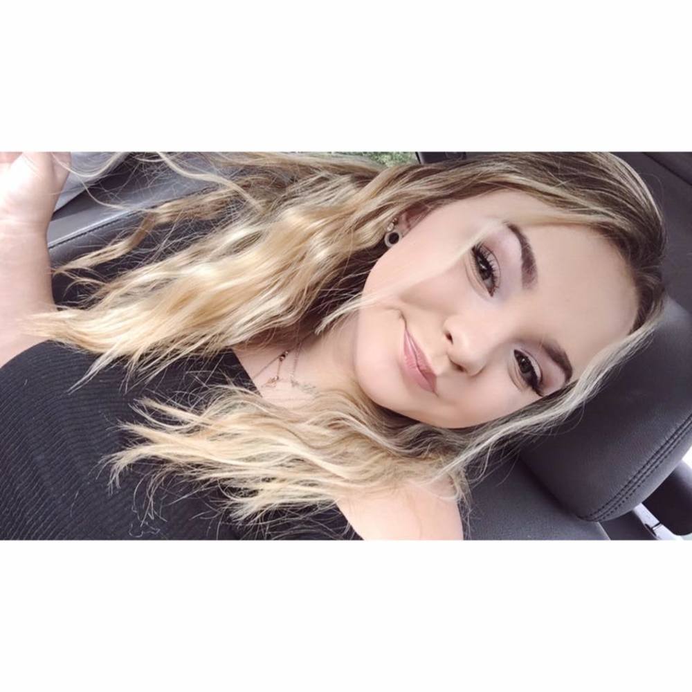 Meet your Posher, Hannah