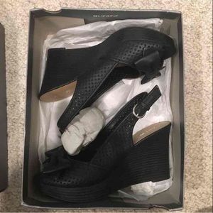 APT.9 shoes