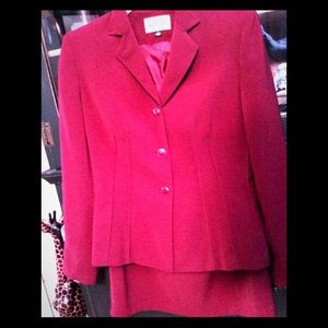 Women’s Knit suit