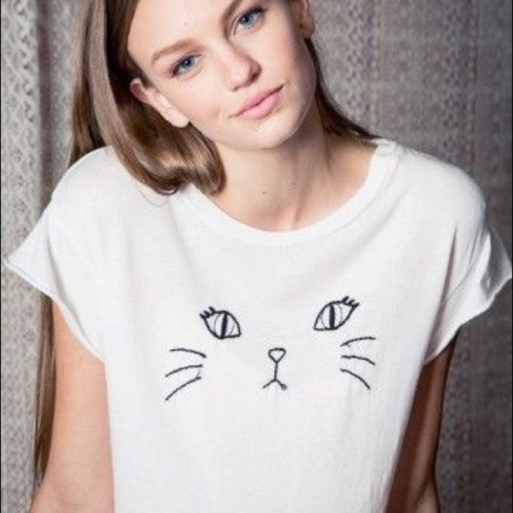 Brandy Melville 'Elin' Crop Top