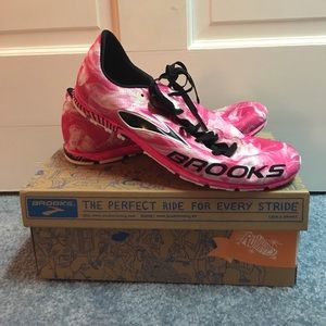Brooks track shoes/spikes