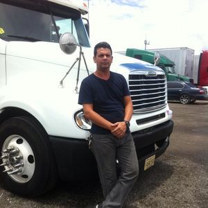 Meet your Posher, Miguel