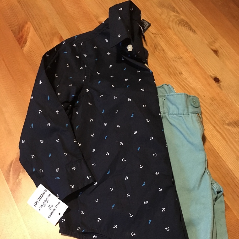 Boys 4T TOMMYHilfiger Shirt(nwt)Levi Shorts(used)