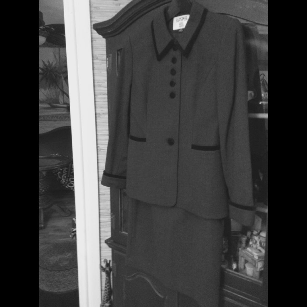 Timeless and classic women’s wool suit