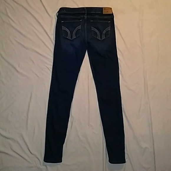 Hollister Jeans - Picture 7 of 7