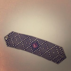 Thick silver bracelet with pink some, costume!