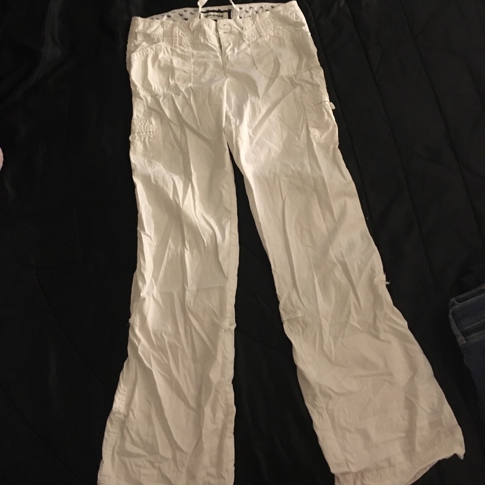 White Abercrombie pants/capris SZ 14